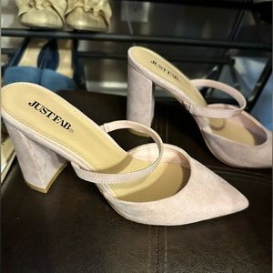 Just Fab heels neutral